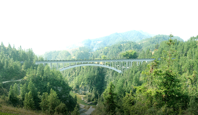 梵凈山環(huán)線公路壩溪大橋